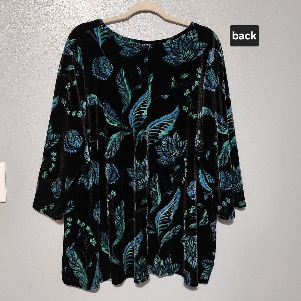 CATHERINES Velvet Tunic Top Womens Plus 3X Black Green Blue Dark Floral Fall - Picture 4 of 9
